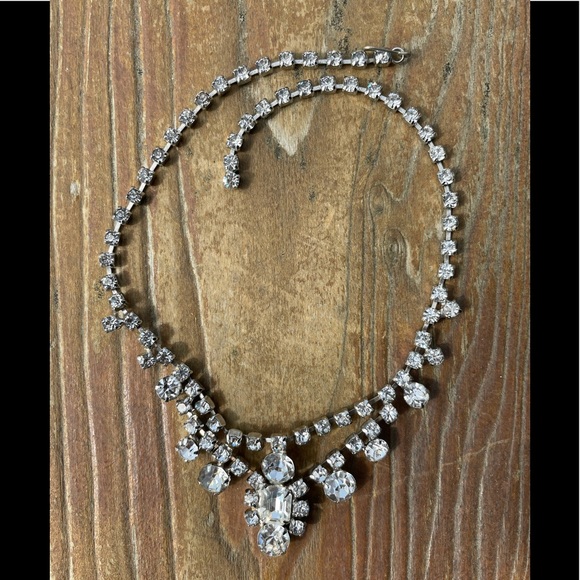 Vintage Rhinestone necklace - Picture 3 of 4